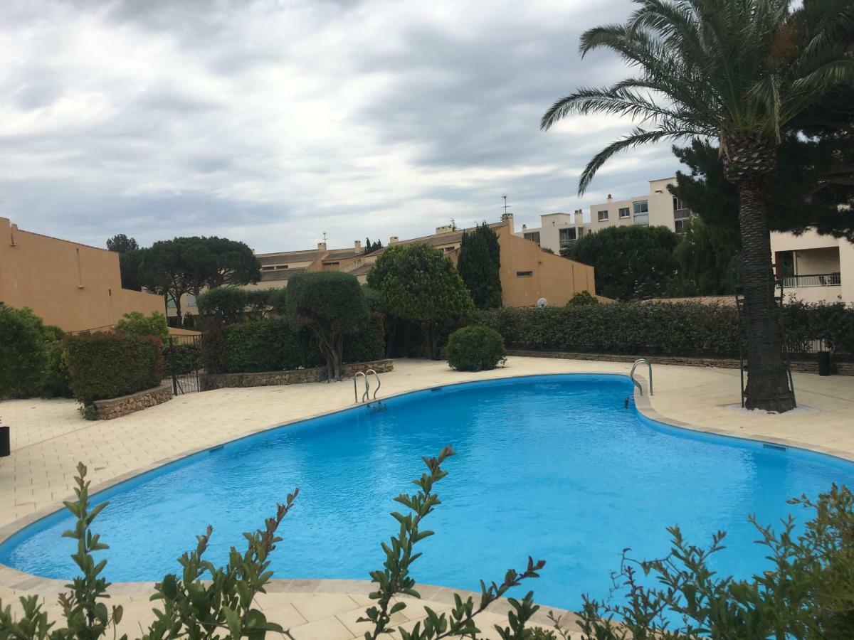 Les Hameaux De Provence - Piscine Et Place De Parking Privee - Acces Plage Et Sentier Du Littoral Бандоль Экстерьер фото